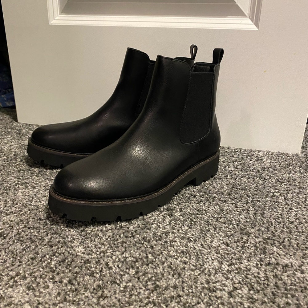 Two pairs of boots from Britain and brooks. Never worn